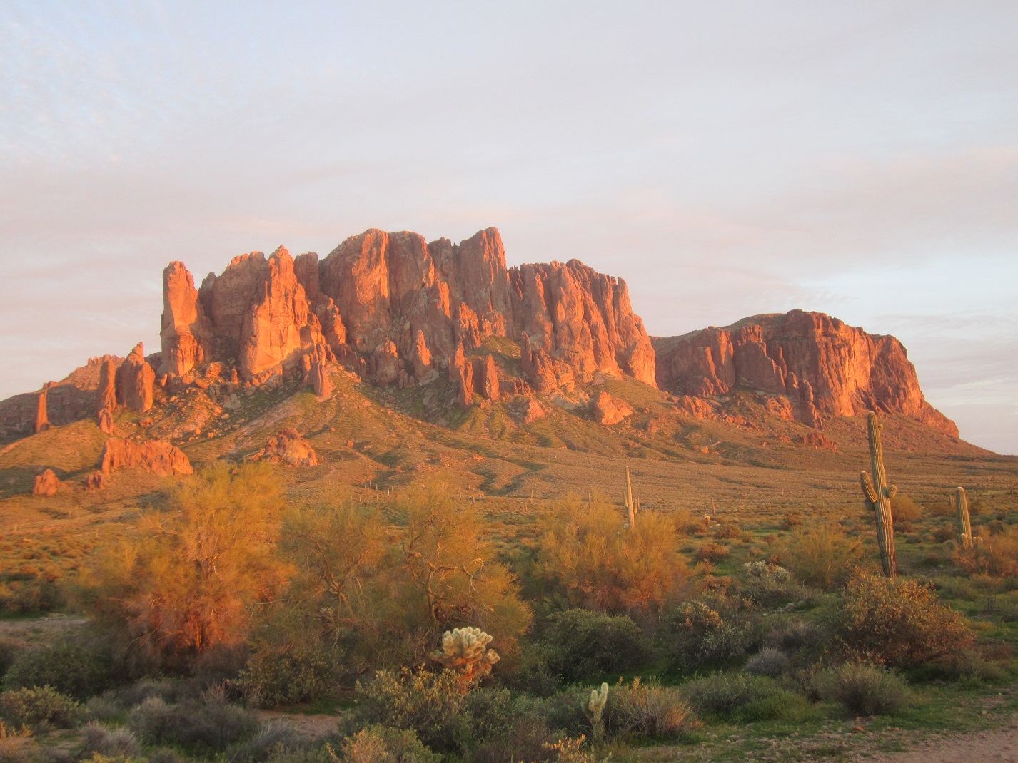 Superstition Mountain, Apache Junction, AZ, 2017